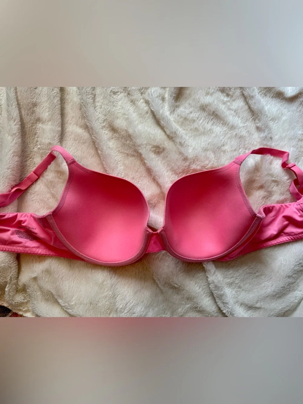 Victoria's Secret Hot Pink Molded T-Shirt Bra